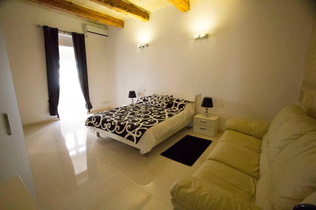 Valletta-Central Duplex Maisonette Екстериор снимка